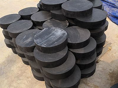 桐庐县板式橡胶支座由若干层橡胶片与薄钢板经加压硫化